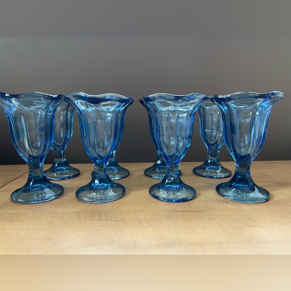 Anchor Hocking Other - Vintage Anchor Hocking Blue Fountainware Footed Sundae Glass Set (8)